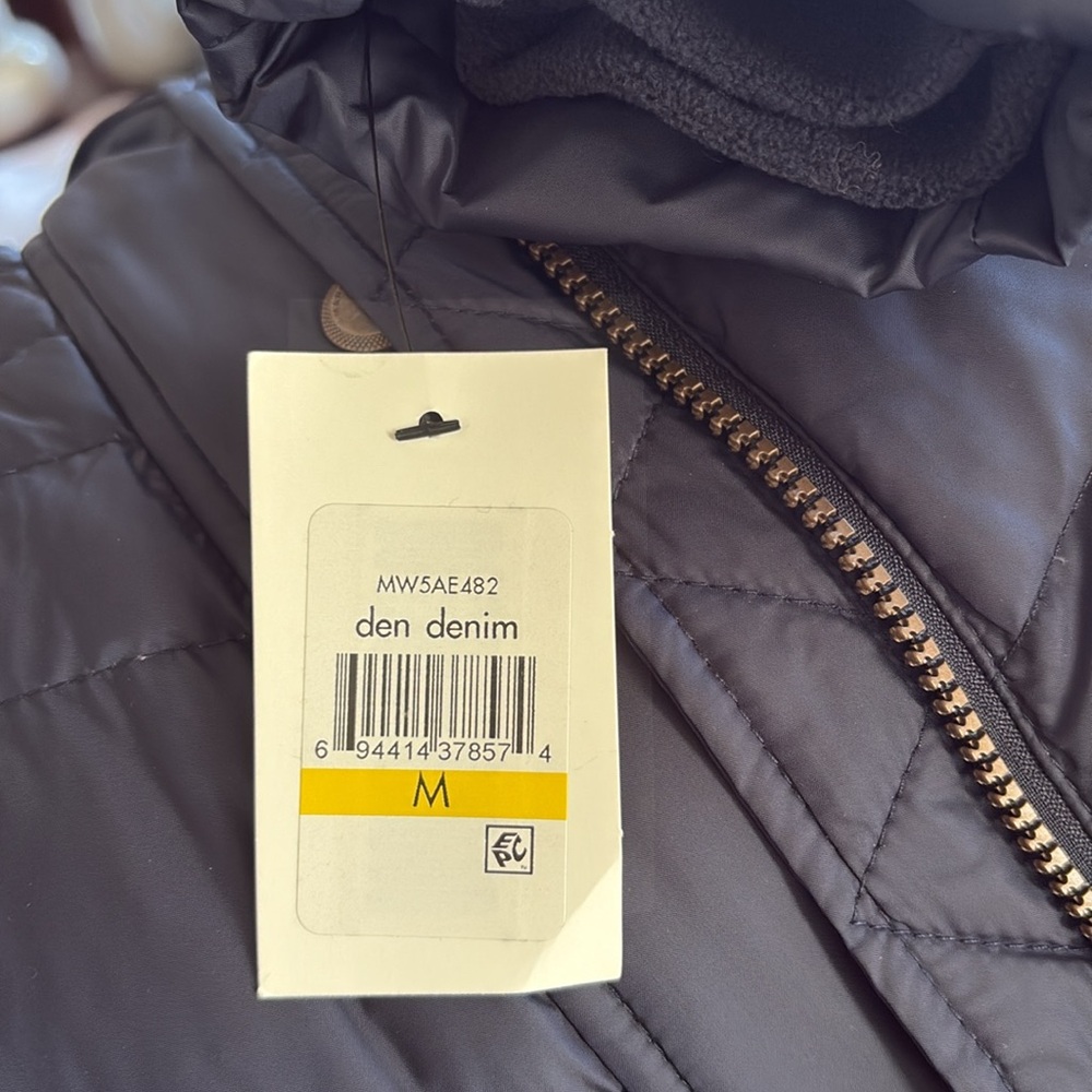 Marc NY Elegant Navy Puffer Coat with Fur Hood - Picture 11 of 14